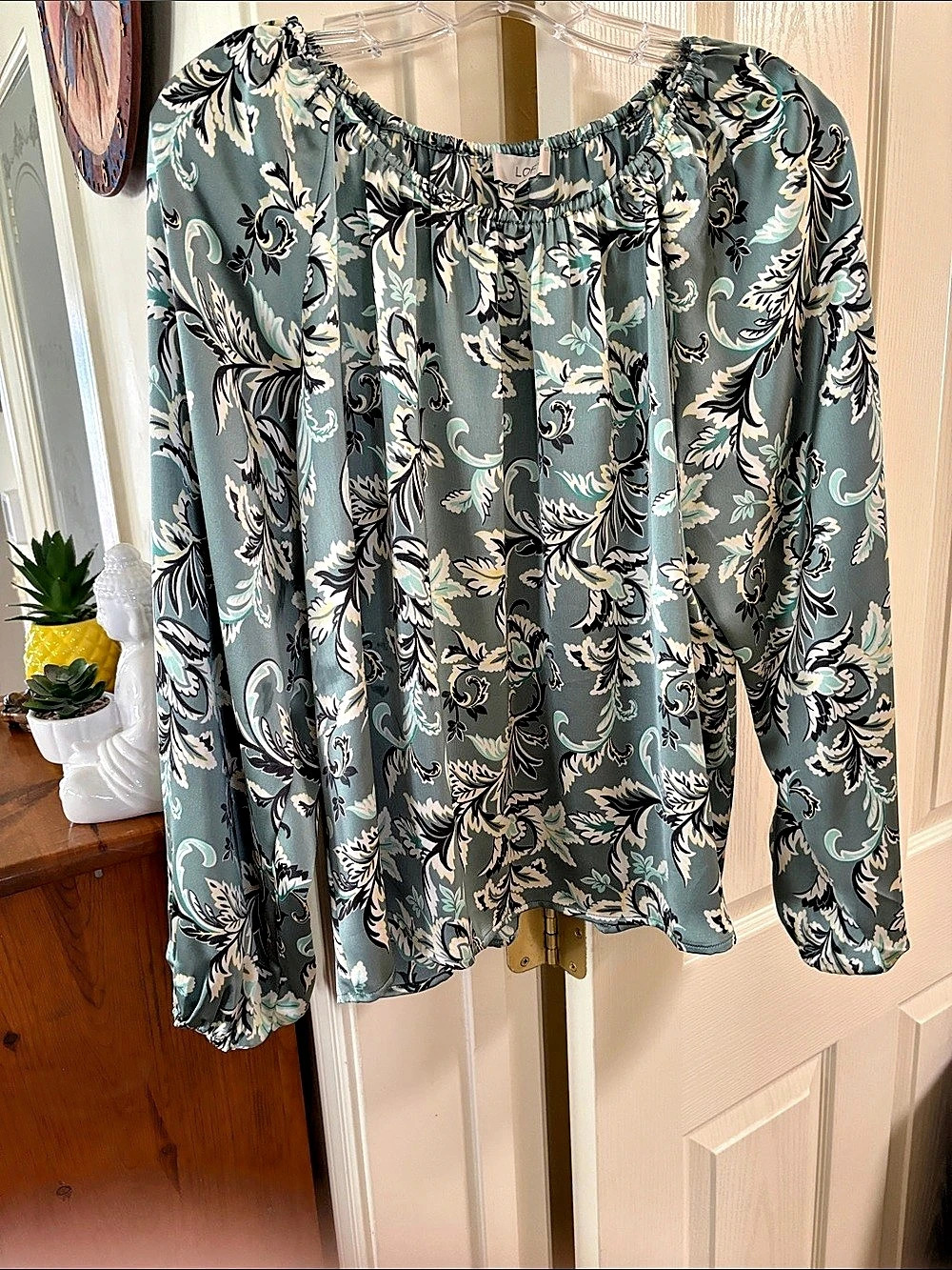 LOFT Paisley Long Sleeve Blouse in Green & Black Medium Like New